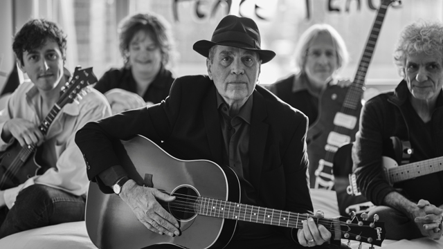 Eric Andersen with Band in Montreal. Credit: Morten Fog.